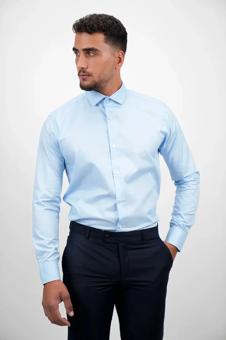 Non Iron Long Sleeved Blue Shirt